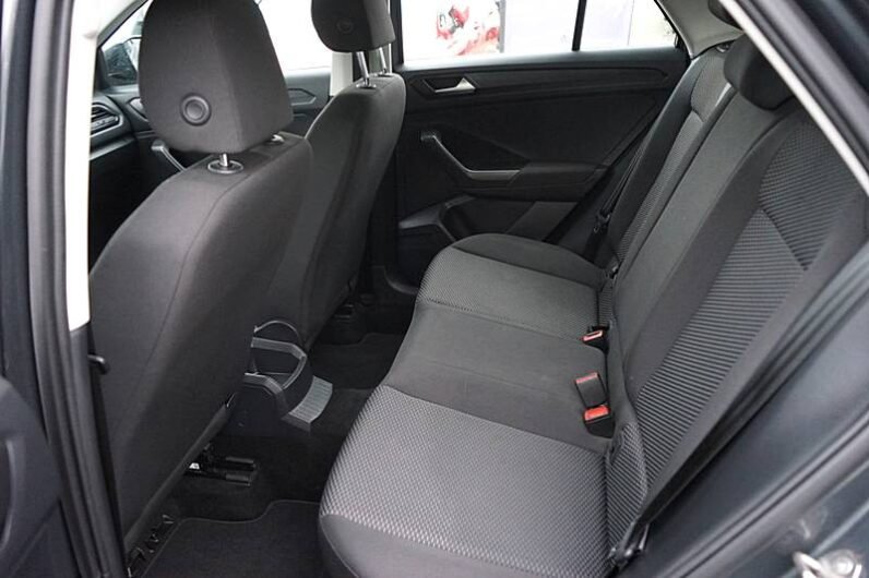 
								VOLKSWAGEN T-ROC 1.0 TSI 110CH plein									