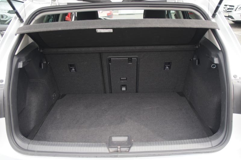 VOLKSWAGEN GOLF VIII 1.0 TSI 110CH LIFE