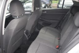 
										VOLKSWAGEN GOLF VIII 1.0 TSI 110CH LIFE plein									