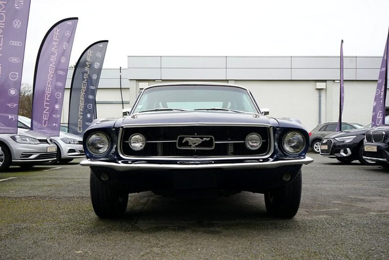 
								FORD MUSTANG FASTBACK GTA V8 220ch 1967 plein									