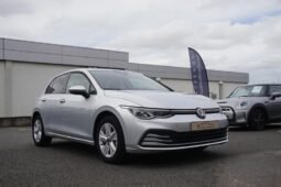 
										VOLKSWAGEN GOLF VIII 1.0 TSI 110CH LIFE plein									