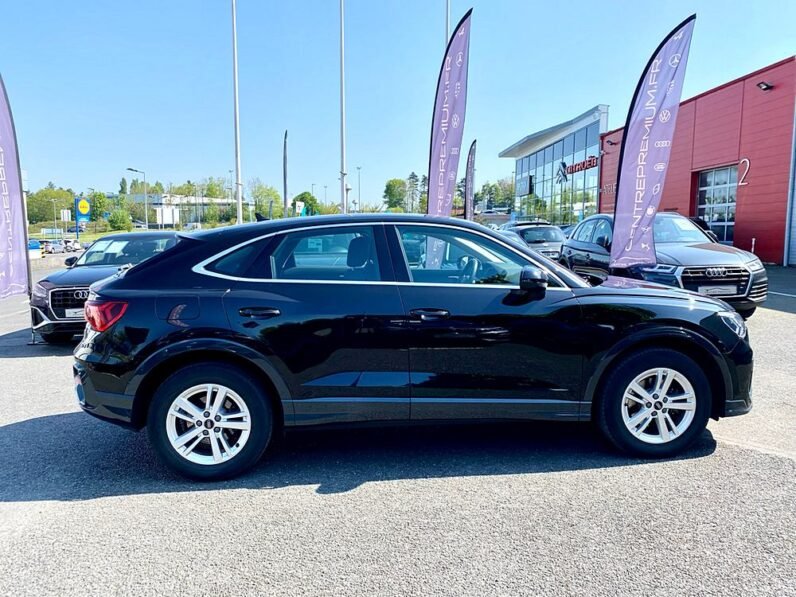 
								AUDI Q3 SPORTBACK II 35 TFSI S TRONIC DESIGN plein									