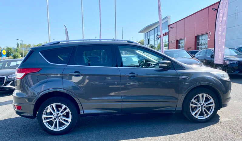 
								FORD KUGA II 2.0 TDCI 150 S&S 4X2 SPORT PLATINIUM plein									