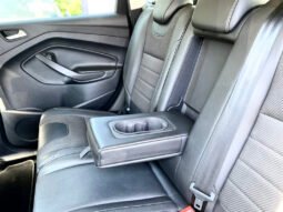 
										FORD KUGA II 2.0 TDCI 150 S&S 4X2 SPORT PLATINIUM plein									