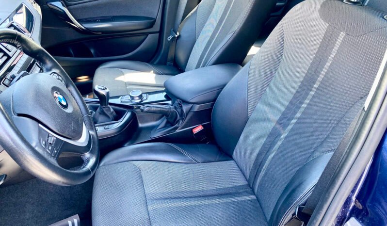 
								B.M.W. SERIE 1 114d 1.5D 95ch URBAN CHIC plein									