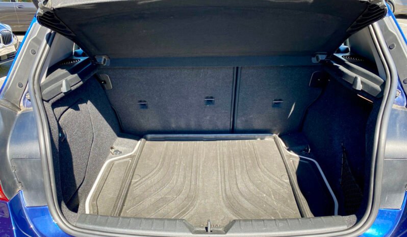 
								B.M.W. SERIE 1 114d 1.5D 95ch URBAN CHIC plein									