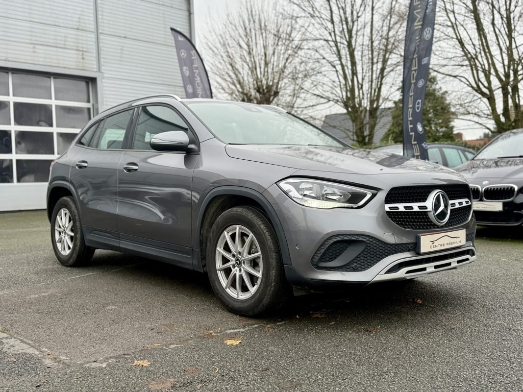 MERCEDES GLA 200D BUSINESS LINE 2021